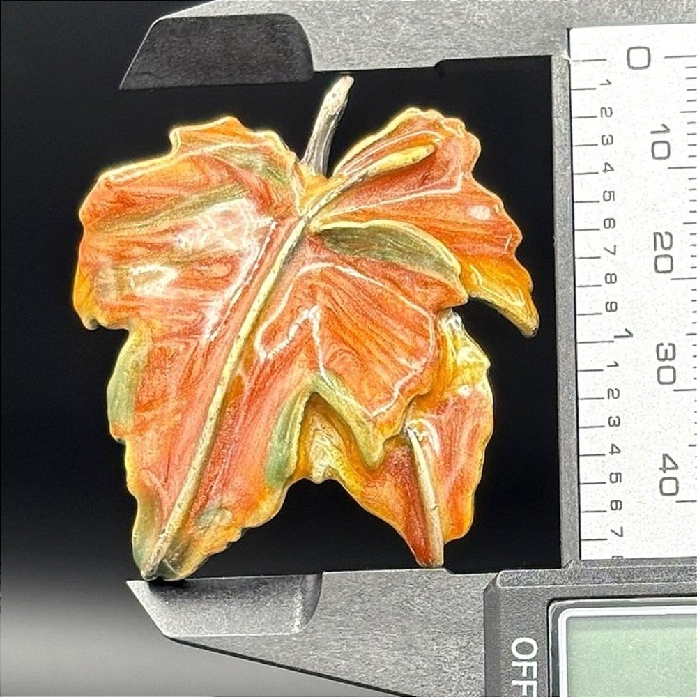 Vintage Thanksgiving Enamel Maple Leaf Brooch Pin Autumnal‎ Orange & Green